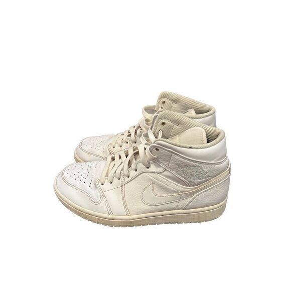 Nike Air Jordan 1 Mid Triple White Men 9 Leather 554724-109 Sneakers Shoe main image 7
